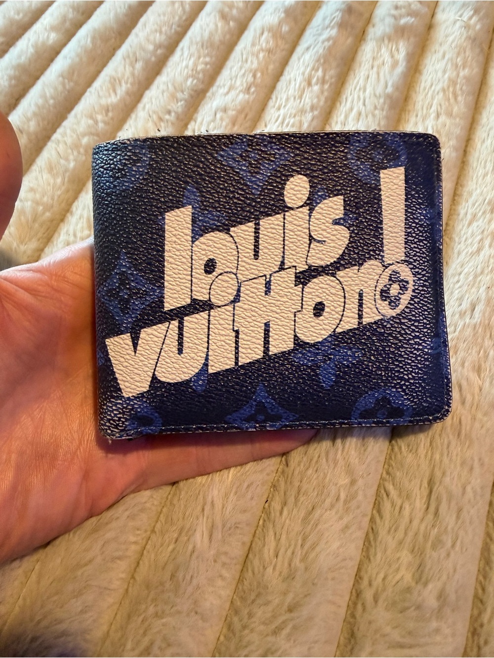 Louis Vuitton Taigarama Blue Multiple Wallet Rare Authentic + Box & Dust Bag